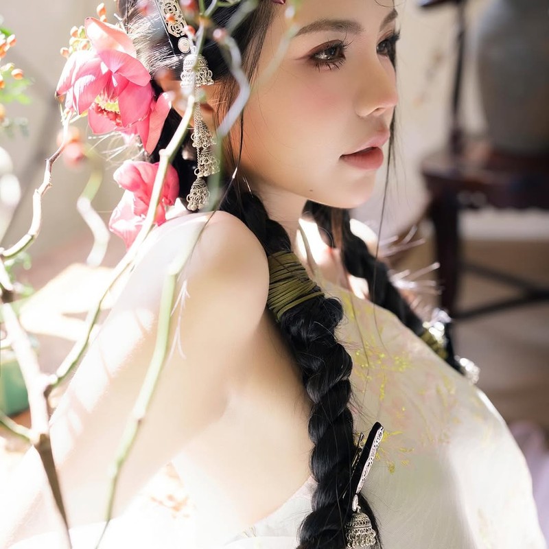 Mai Dora được mệnh danh là 