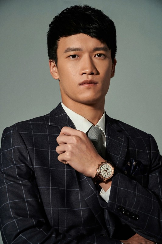 Hoàng Đức vừa có một kỳ AFF Cup 2024 không thể ấn tượng hơn. Anh chàng là mắt xích quan trọng để tuyển Việt Nam có lối chơi ấn tượng và thăng hoa, từ đó giành ngôi vương của bóng đá Đông Nam Á. (Ảnh: FB Hoàng Đức)