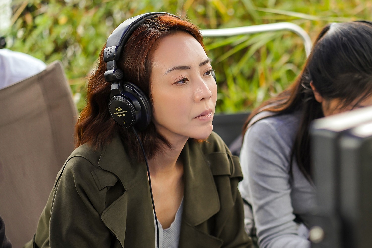 Thu Trang lần đầu ngồi ghế đạo diễn với Nụ Hôn Bạc Tỷ