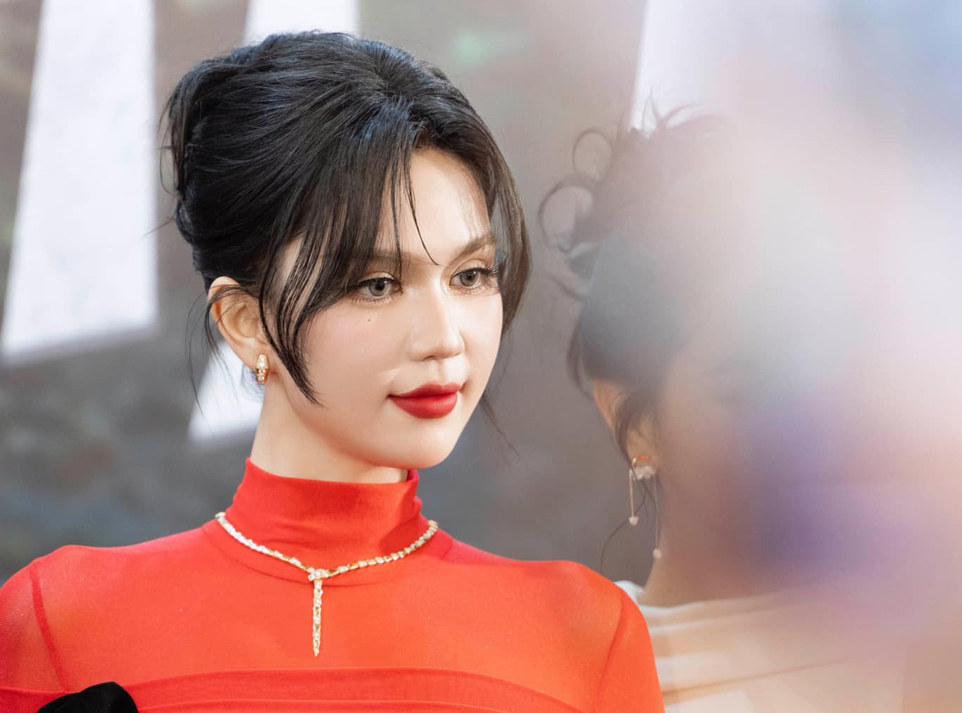 Ngọc Trinh tại sự kiện ra mắt phim 