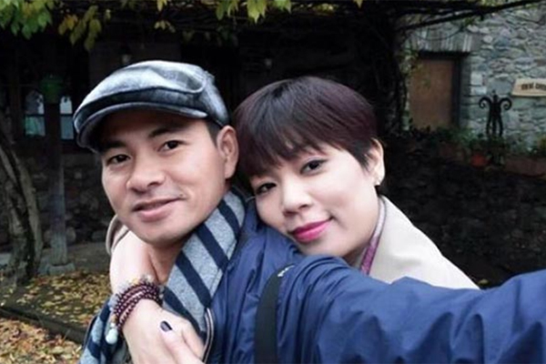 Về đời tư, nam nghệ sĩ kết hôn vào năm 2006. Vợ chồng anh đã có 3 cậu con trai. Trong đó, cậu con trai thứ hai Bi Béo (tên thật là Võ Nguyên, SN 2009) được khán giả yêu thích sau khi tham gia các chương trình truyền hình thực tế cùng bố. Anh và các con thường xuyên có những video chia sẻ về cuộc sống thường nhật trên kênh YouTube cá nhân, thu hút sự quan tâm lớn của khán giả.