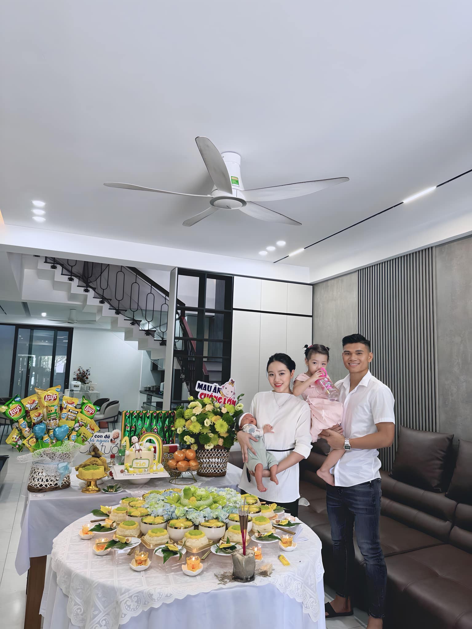 Căn nhà khang trang nhà Xuân Mạnh