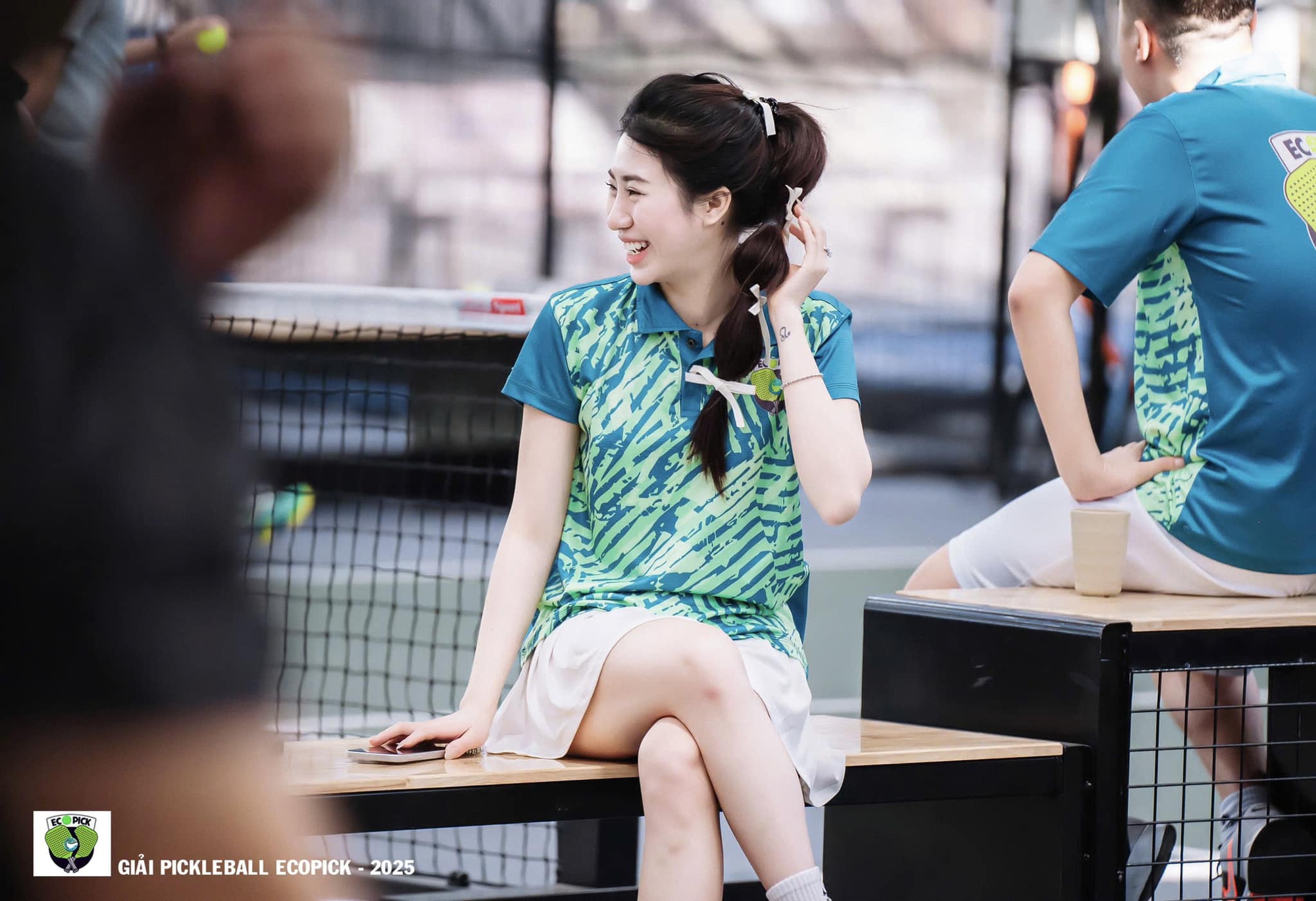 Cô nàng thoải mái diện đồ thi đấu