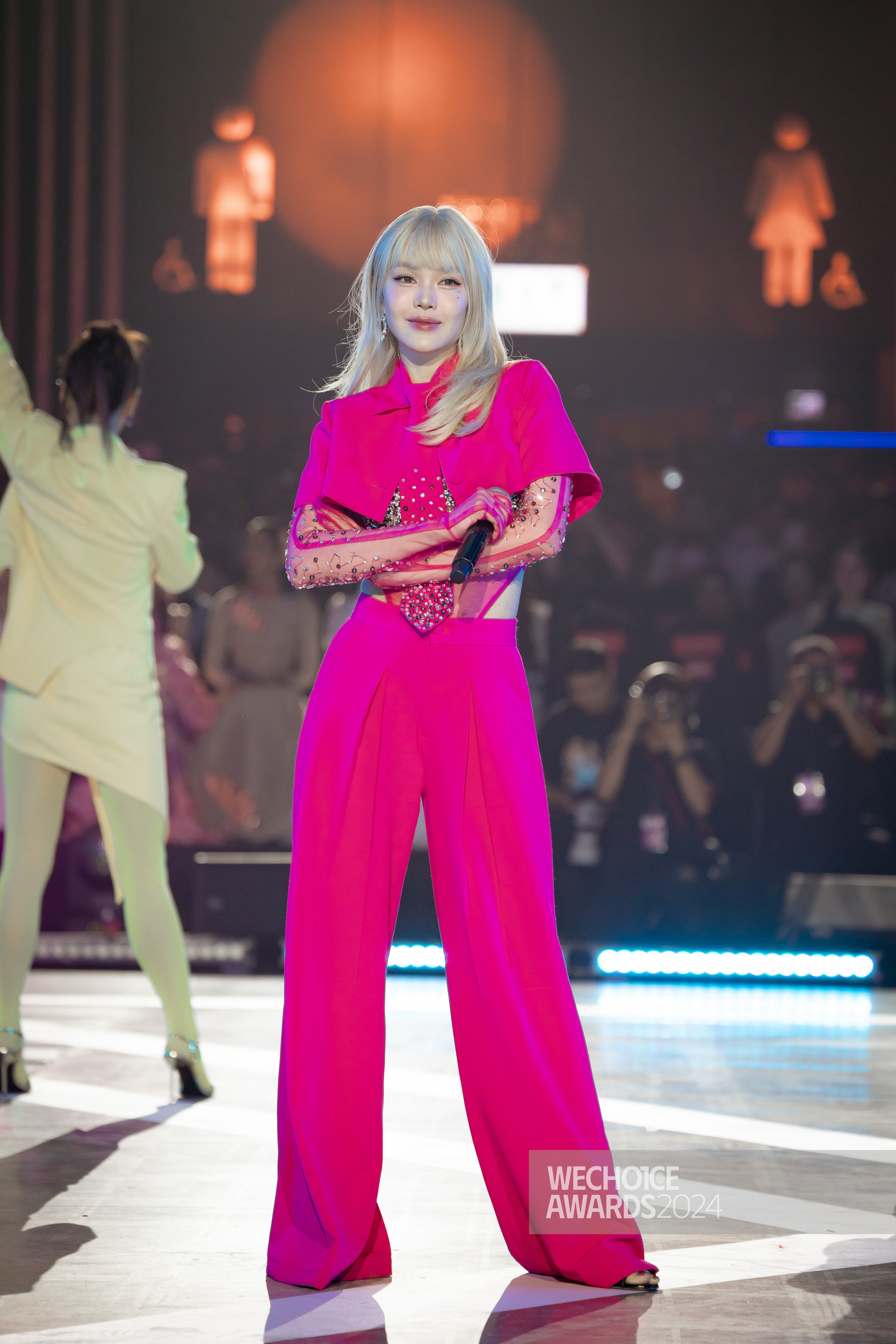 Minh Hằng là 1 trong những gương mặt được săn đón nhất mùa giải WeChoice năm nay