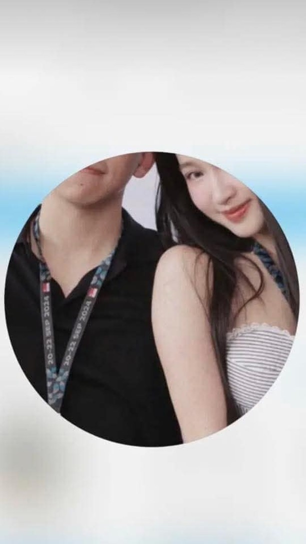 Bức ảnh hiếm hoi để lộ mối quan hệ của Minh Hoàng và Phương Nhi trước khi cặp đôi về chung một nhà.