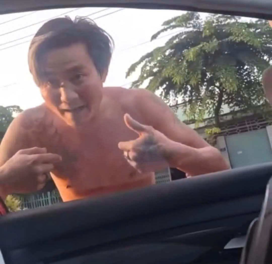 Hình ảnh đối tượng Dũng chặn xe đăng lên mạng xã hội gây bức xúc dư luận