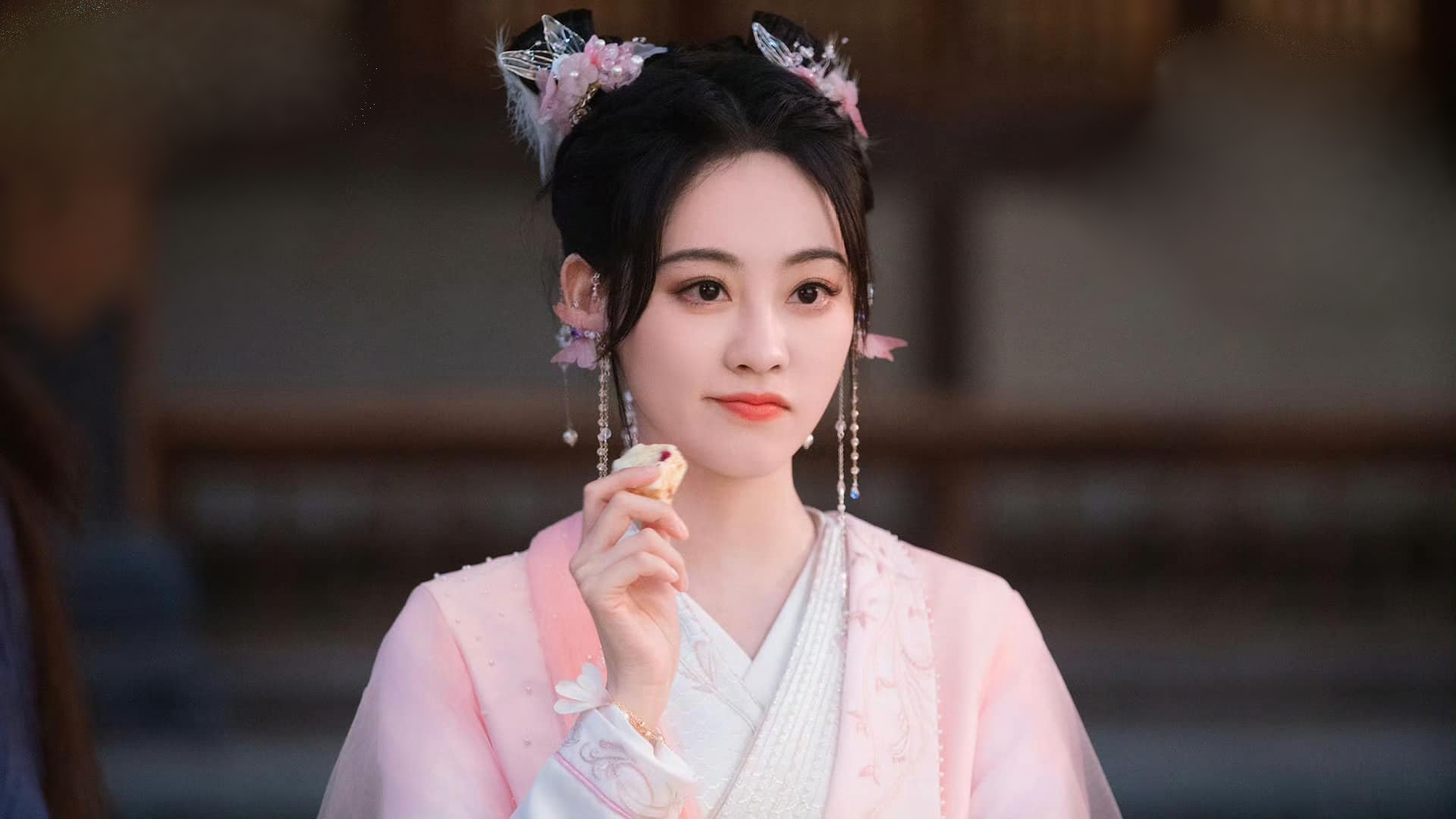 Chúc Tự Đan đóng nữ chính trong phim cổ trang mới nhưng gây thất vọng