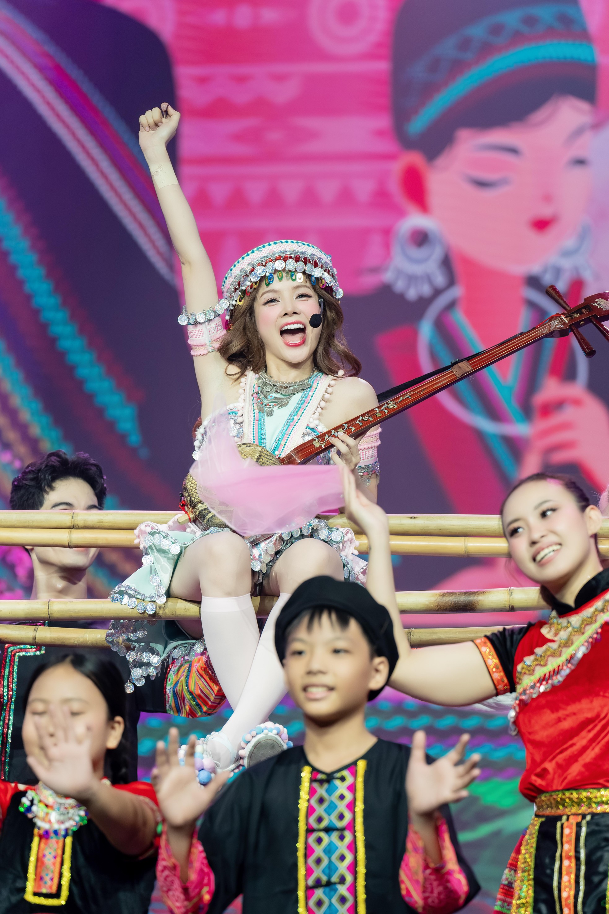 Đội trưởng Mie dù chiến thắng phần thi cá nhân nhưng vẫn không giữ chân được thành viên Gil Lê. Ảnh: BTC