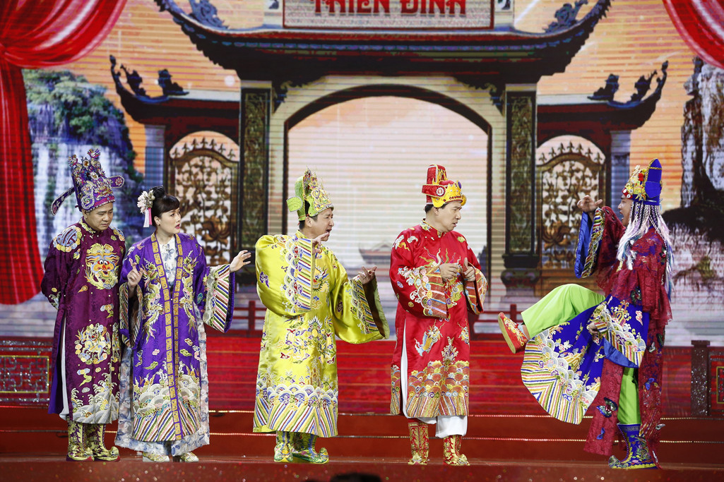 Không có sự xuất hiện của Nam Tào và Bắc Đẩu vốn đã ghi dấu ấn với diễn xuất của NSND Xuân Bắc và NSND Công Lý , Táo Quân 2025 sẽ gây bất ngờ với nhân vật thú vị, mang tính thời sự do Đỗ Duy Nam đảm nhiệm.