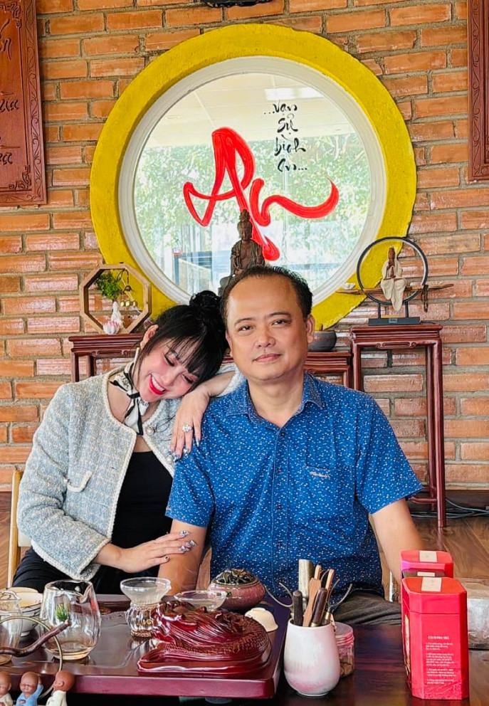 Bạn trai chinh phục Phi Thanh Vân vì trí tuệ và sự lương thiện. 