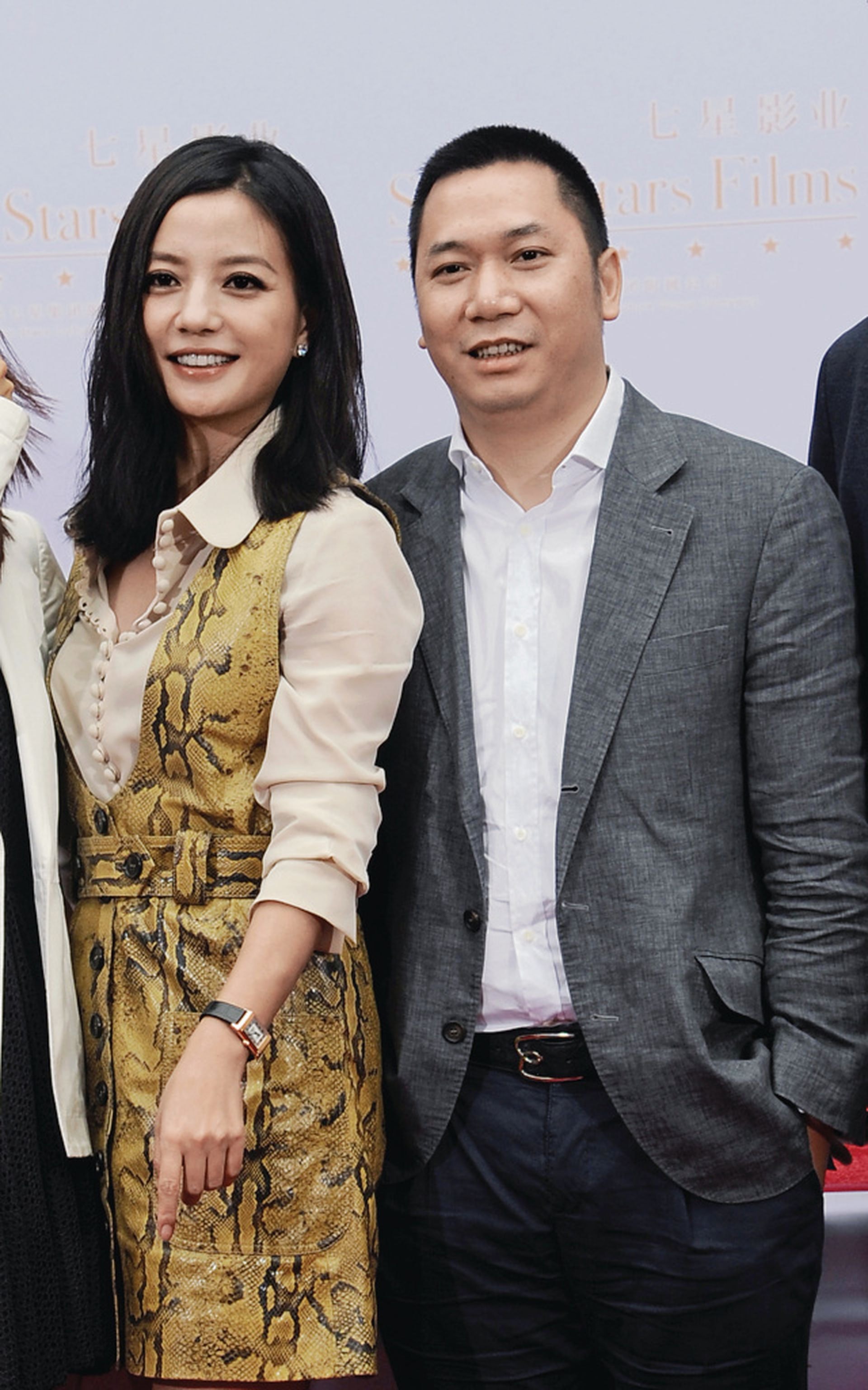 Hứa Thánh Mai cho biết Triệu Vy công bố chuyện ly hôn Huỳnh Hữu Long là bởi sắp tới, có thể có tin tức nghiêm trọng hơn về doanh nhân này nổ ra