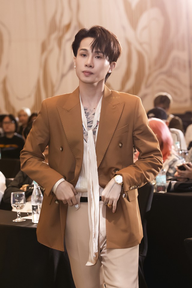 Bài chia sẻ của Thiên An gây bùng nổ MXH, khiến Jack trở thành tâm điểm sự chú ý của đông đảo netizen