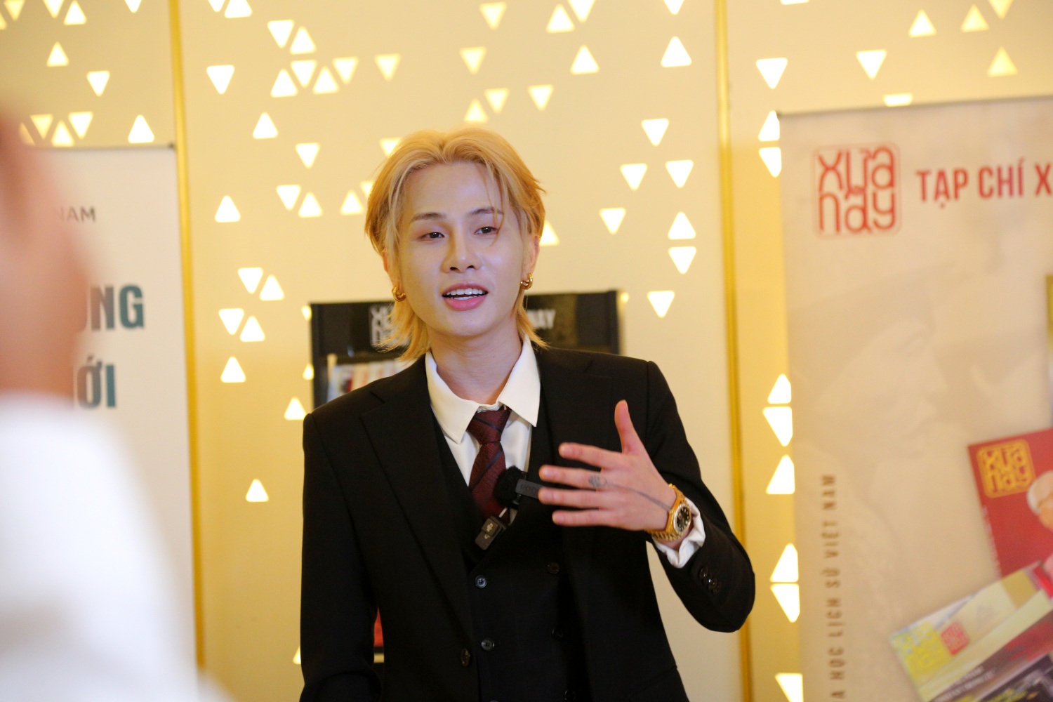 Jack tại sự kiện công bố dự án năm 2025 của công ty truyền thông kể trên