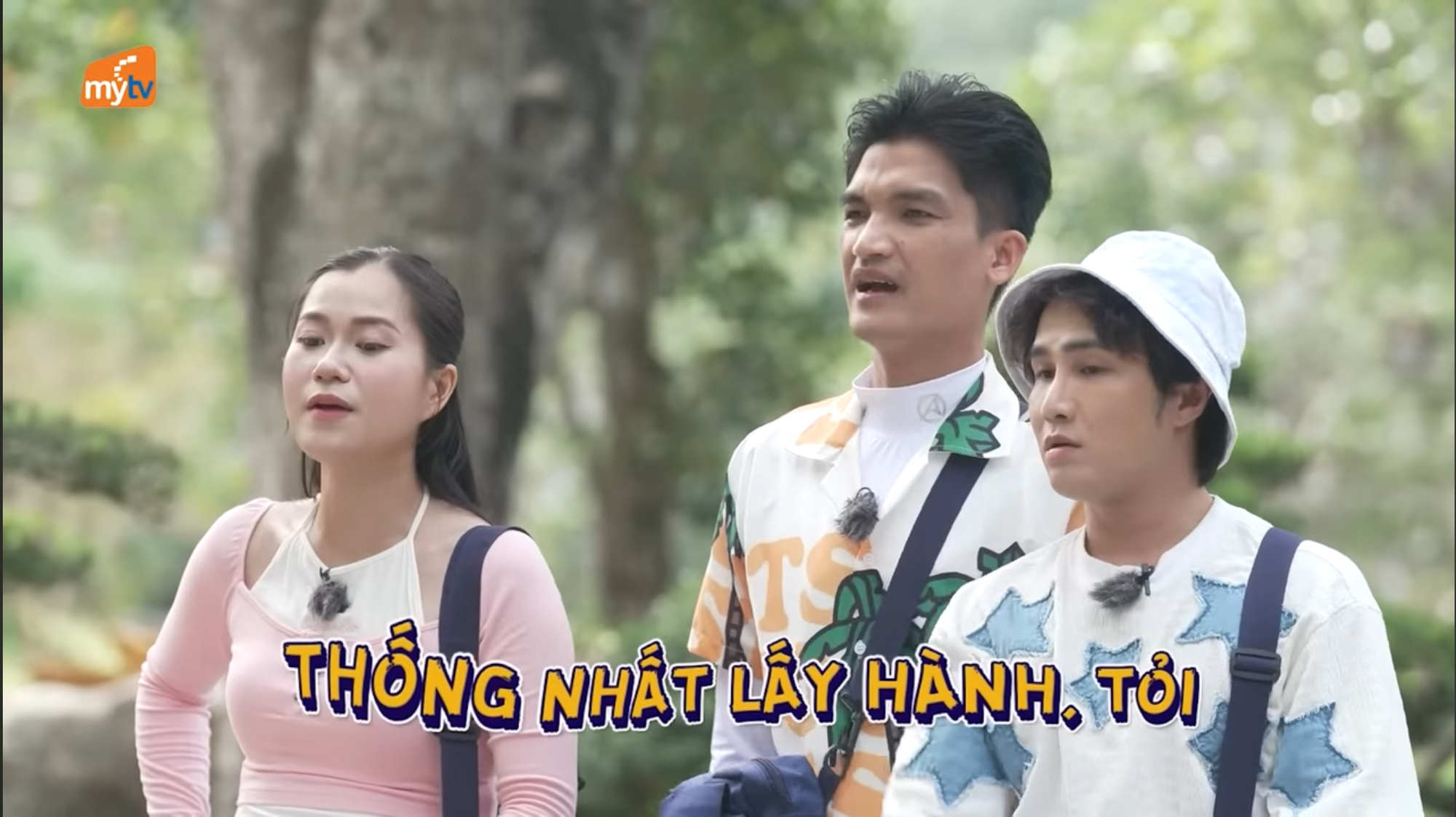 Vì nấu bữa ăn chung, các nghệ sĩ thống nhất lấy hành và tỏi