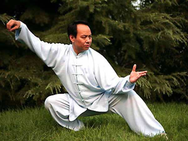 Quý ông thêm sung bởi... khí công Quý ông thêm sung bởi... khí công