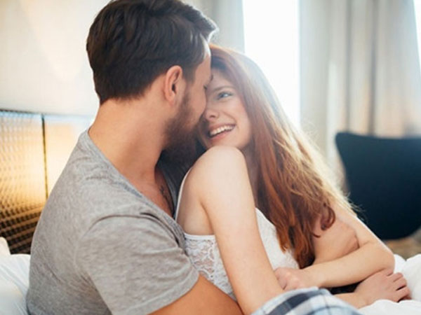 Ông hát, bà phải biết khen hay Ông hát, bà phải biết khen hay