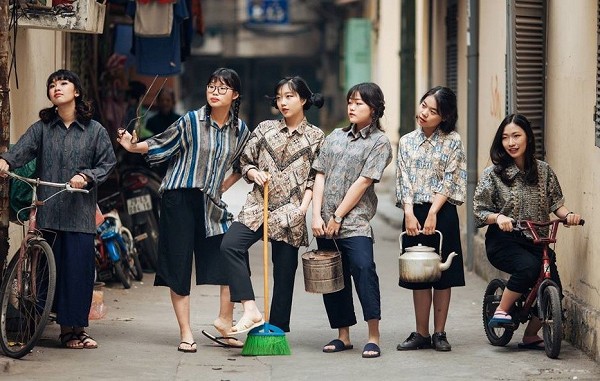 Trào lưu chụp ảnh kỷ yếu theo phong cách bao cấp làm mưa làm gió trong giới trẻ năm 2017 - 4 Trào lưu chụp ảnh kỷ yếu theo phong cách bao cấp làm mưa làm gió trong giới trẻ năm 2017 - 4