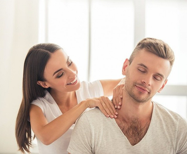 5 thói quen trước khi ngủ để quan hệ vợ chồng thêm mặn nồng - 2 5 thói quen trước khi ngủ để quan hệ vợ chồng thêm mặn nồng - 2