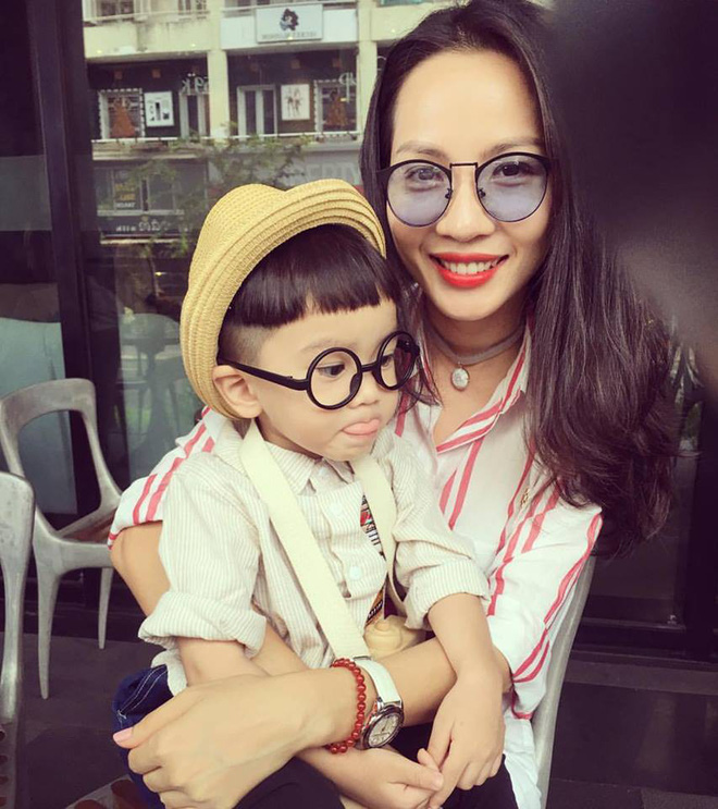 Người vợ xinh đẹp của ca sĩ Hoàng Bách: Con gái đại gia miền Tây, bỏ ánh hào quang để chăm sóc gia đình - 25 Người vợ xinh đẹp của ca sĩ Hoàng Bách: Con gái đại gia miền Tây, bỏ ánh hào quang để chăm sóc gia đình - 25