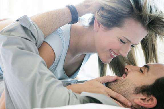 Làm gì để chuyện ấy 10 năm vẫn 'máu' như thủa đầu - 1 Làm gì để chuyện ấy 10 năm vẫn 'máu' như thủa đầu - 1