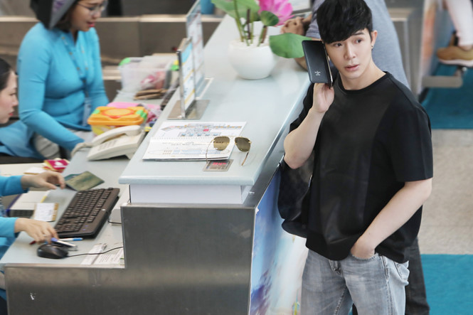 Nathan Lee: Tôi dị ứng với những 'thánh đạo đức', 'thánh từ thiện' - 2 Nathan Lee: Tôi dị ứng với những 'thánh đạo đức', 'thánh từ thiện' - 2