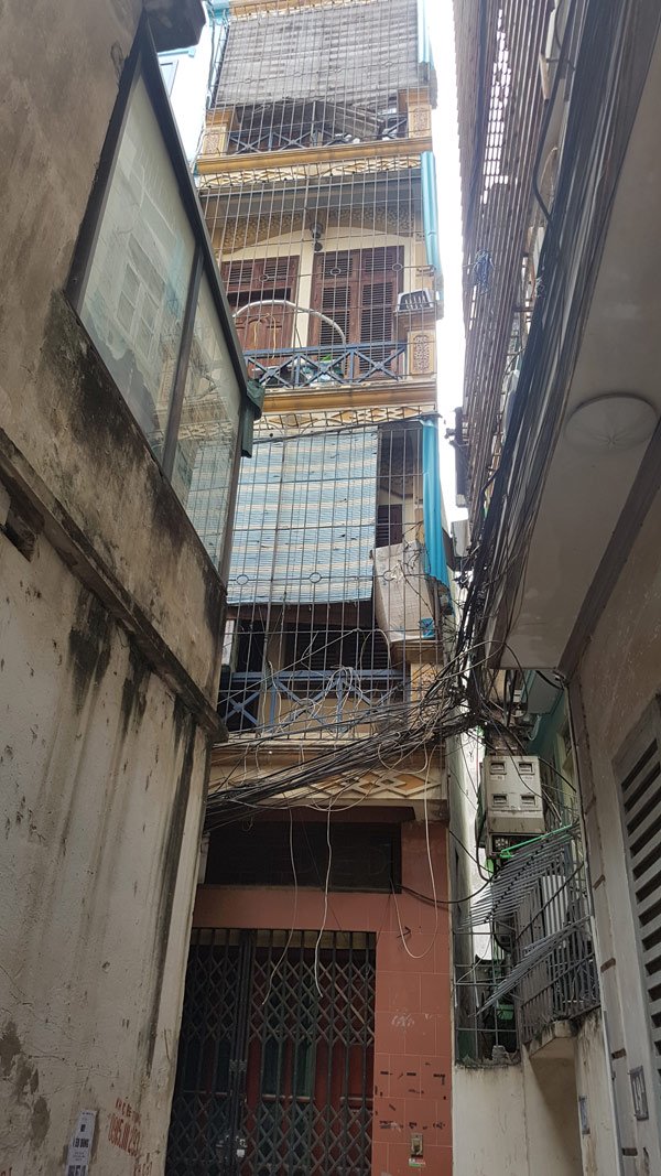 Vinaca sản xuất thuốc chữa ung thư từ than tre: Tháo biển hiệu, tẩu tán tài sản lúc nửa đêm - 4 Vinaca sản xuất thuốc chữa ung thư từ than tre: Tháo biển hiệu, tẩu tán tài sản lúc nửa đêm - 4