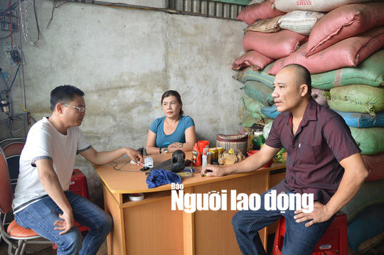 Vợ chồng bị nghi nhuộm tạp chất với than pin sản xuất cà phê nói gì?