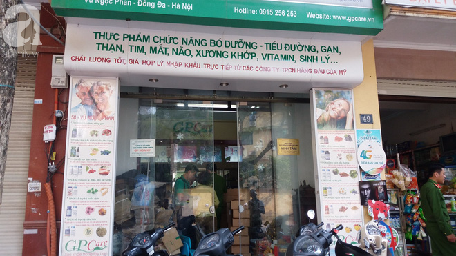 Hà Nội: Đột nhập kho hàng mỹ phẩm không chứng từ, phát hiện 5000 sản phẩm thực phẩm chức năng hết hạn