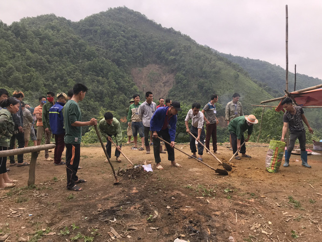 Bố nghi phạm giết 4 người ở Cao Bằng: Vay mượn tiền mua 4 chiếc quan tài cho bị hại