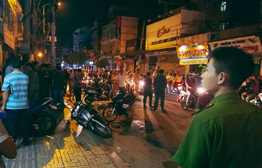 Con trai của người hiệp sĩ hy sinh khi bắt băng trộm SH: Từ nay, ba không đón con đi học nữa hả mẹ...