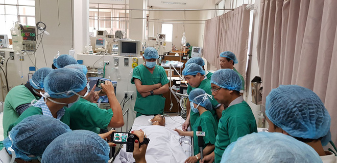 Vụ hiệp sĩ Sài Gòn gặp nạn khi truy bắt trộm xe: Đội trưởng săn bắt cướp quận Tân Bình bị đâm lòi nội tạng