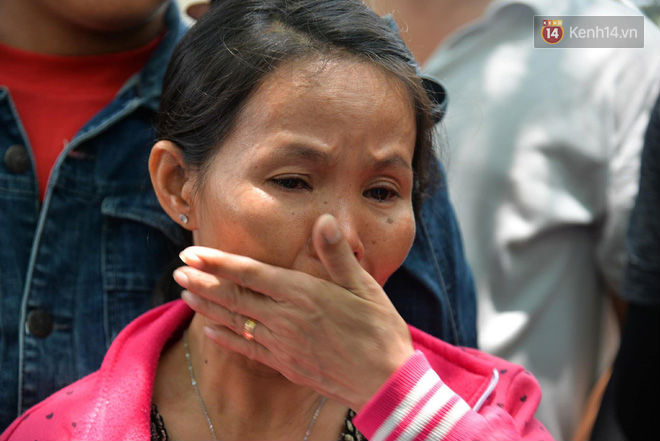 Vợ của đội trưởng nhóm hiệp sĩ bật khóc: Tôi từng cạo đầu để khuyên chồng đừng làm hiệp sĩ, nhưng ông ấy vẫn đam mê