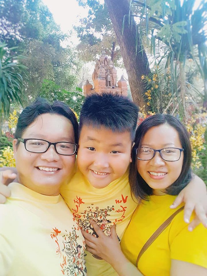 Câu nói ngây ngô của con trẻ và câu chuyện tìm hạnh phúc của mẹ đơn thân với chàng trai tân kém 6 tuổi - 5 Câu nói ngây ngô của con trẻ và câu chuyện tìm hạnh phúc của mẹ đơn thân với chàng trai tân kém 6 tuổi - 5