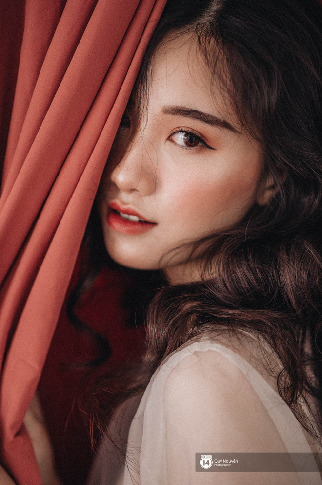 Gặp gỡ cô bạn Á khôi của Học viện Ngoại giao với nhan sắc trong trẻo tựa 'nàng thơ' - 21 Gặp gỡ cô bạn Á khôi của Học viện Ngoại giao với nhan sắc trong trẻo tựa 'nàng thơ' - 21