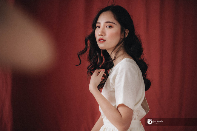Gặp gỡ cô bạn Á khôi của Học viện Ngoại giao với nhan sắc trong trẻo tựa 'nàng thơ' - 8 Gặp gỡ cô bạn Á khôi của Học viện Ngoại giao với nhan sắc trong trẻo tựa 'nàng thơ' - 8