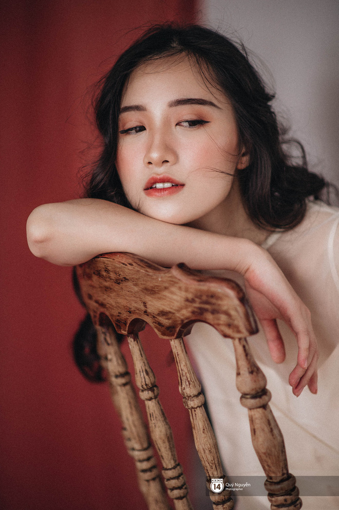 Gặp gỡ cô bạn Á khôi của Học viện Ngoại giao với nhan sắc trong trẻo tựa 'nàng thơ' - 13 Gặp gỡ cô bạn Á khôi của Học viện Ngoại giao với nhan sắc trong trẻo tựa 'nàng thơ' - 13
