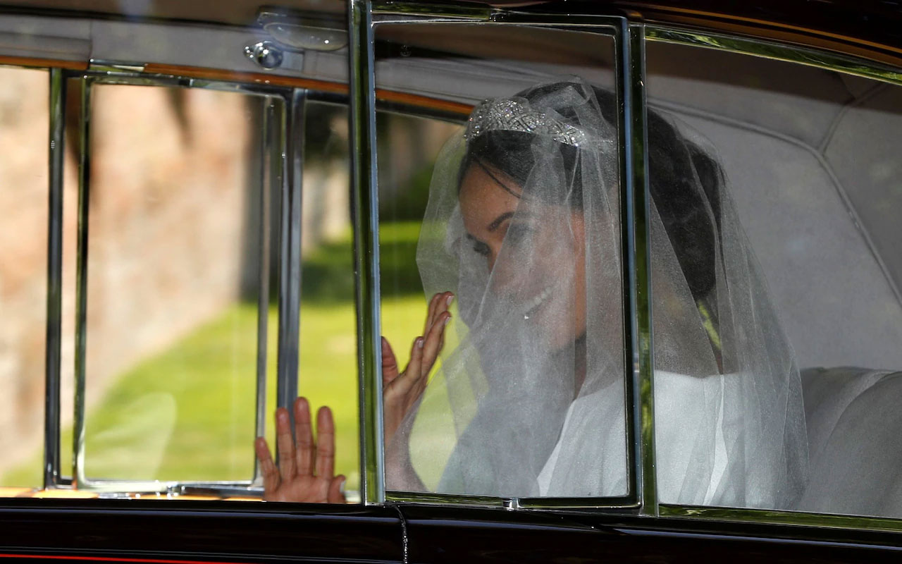 Dàn siêu xe khủng trong đám cưới của Hoàng tử Harry và Công nương Meghan Markle