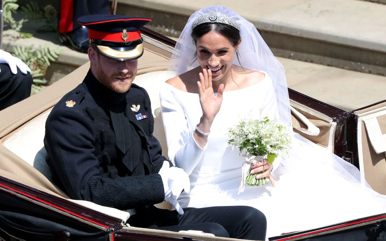 Dàn siêu xe khủng trong đám cưới của Hoàng tử Harry và Công nương Meghan Markle