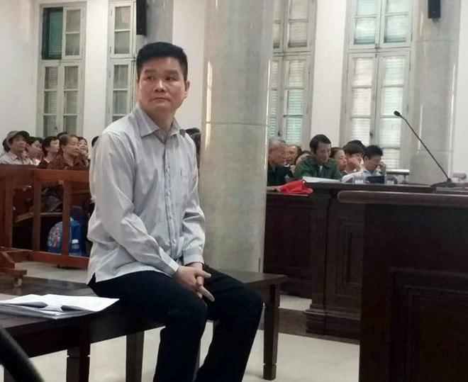 Xét xử tiến sĩ dạy học làm giàu - phiên tòa kỳ lạ giữa lòng Hà Nội