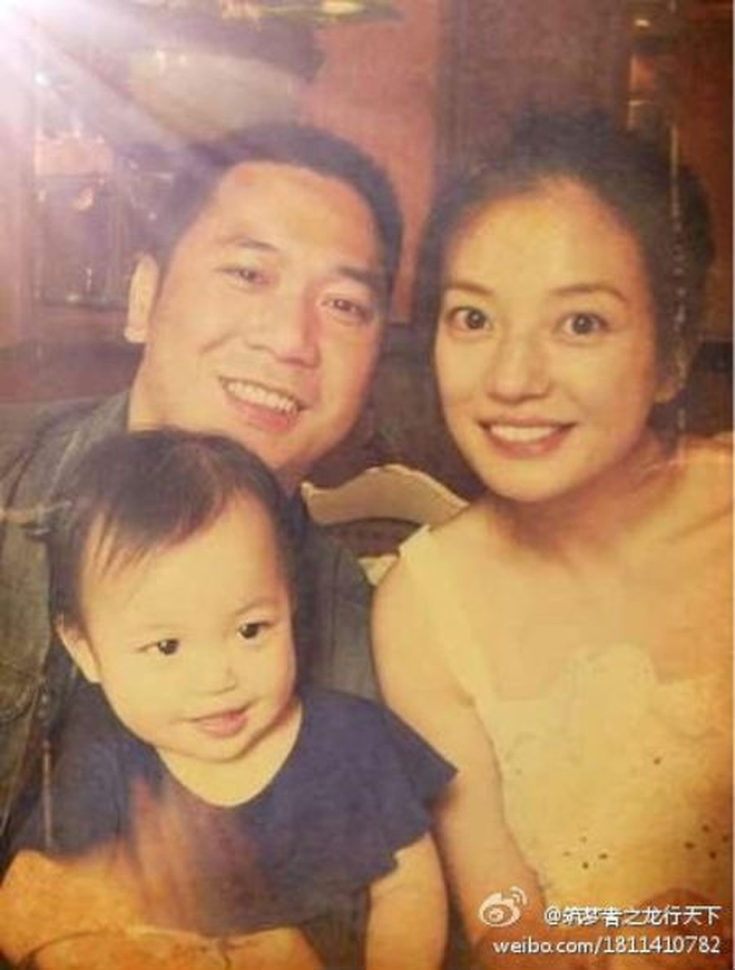 Triệu Vy: Suýt bị hủy hoại thanh danh vì scandal không thể dung thứ đến người phụ nữ quyền lực trong showbiz Hoa ngữ