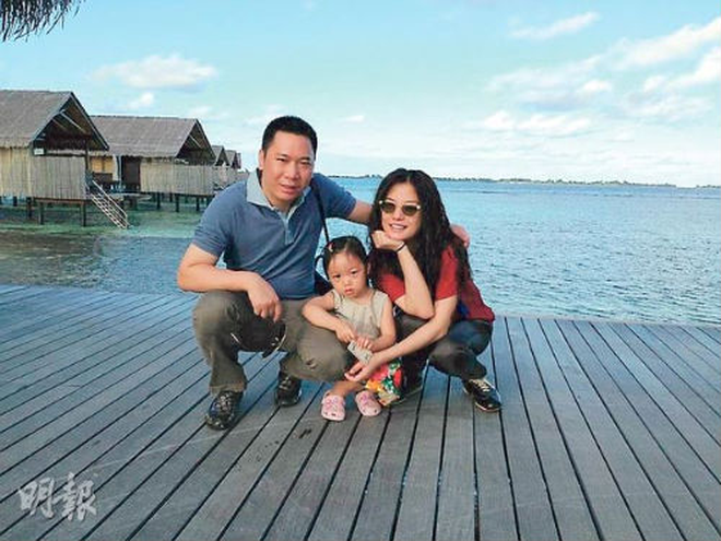 Triệu Vy: Suýt bị hủy hoại thanh danh vì scandal không thể dung thứ đến người phụ nữ quyền lực trong showbiz Hoa ngữ