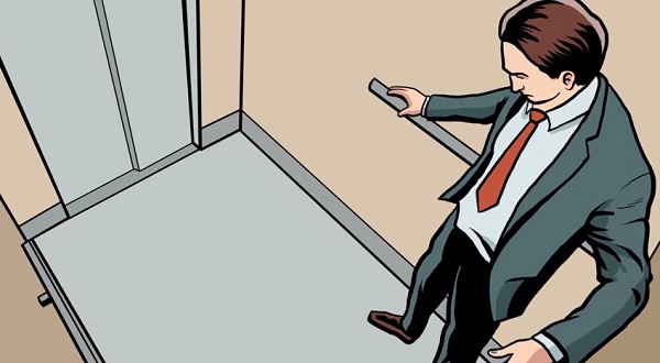 Đang đi lên cao mà gặp phải sự cố rơi thang máy bất ngờ, bạn nhất định phải nhớ kỹ những 'bí quyết' này để thoát nạn an toàn - 1 Đang đi lên cao mà gặp phải sự cố rơi thang máy bất ngờ, bạn nhất định phải nhớ kỹ những 'bí quyết' này để thoát nạn an toàn - 1