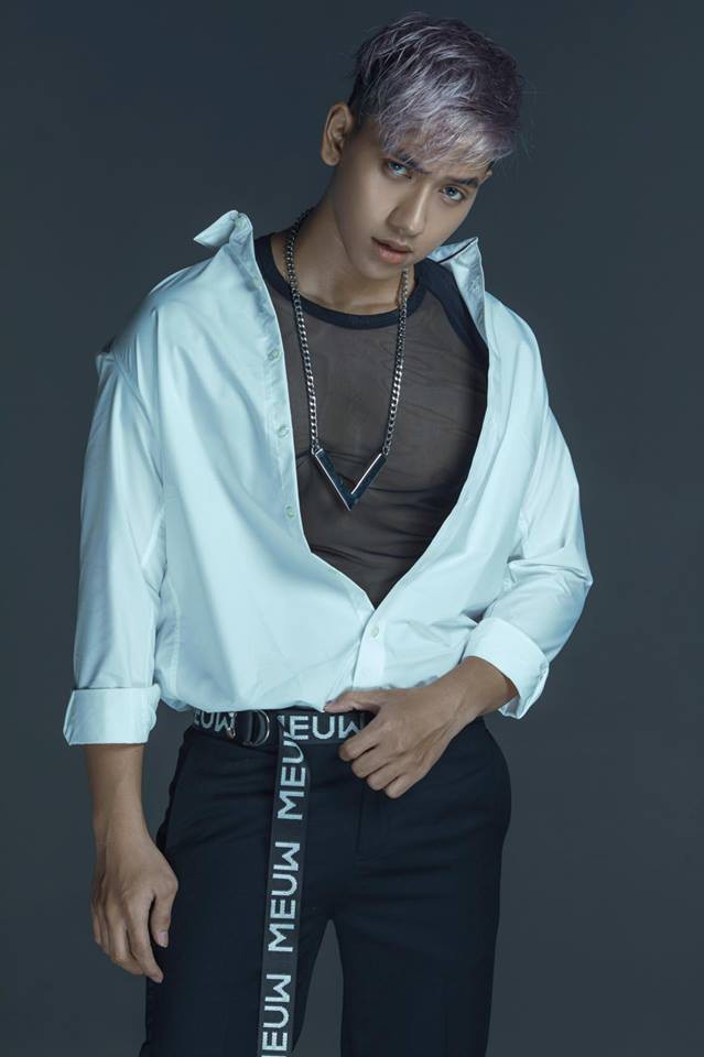 Thầy giáo đẹp trai nhất mạng xã hội: Tôi từng bị hỏi đi một đêm bao nhiêu?