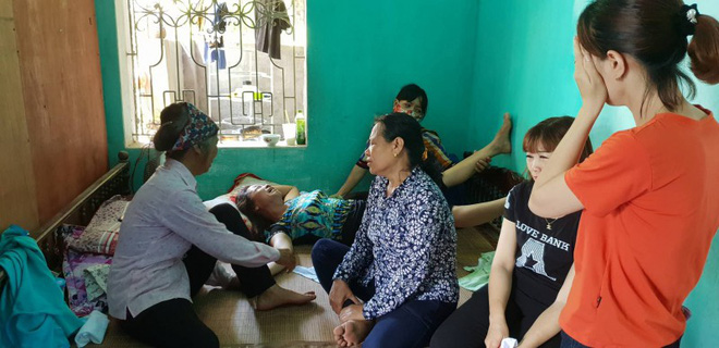 Đẫm nước mắt đưa thi thể lái tàu SE19 về quê nhà