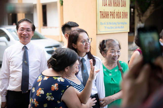 'Chứng cứ BS Lương vô tội là quá nhiều! Sao họ có thể nại ra những thứ giả dối thế?' - 1 'Chứng cứ BS Lương vô tội là quá nhiều! Sao họ có thể nại ra những thứ giả dối thế?' - 1