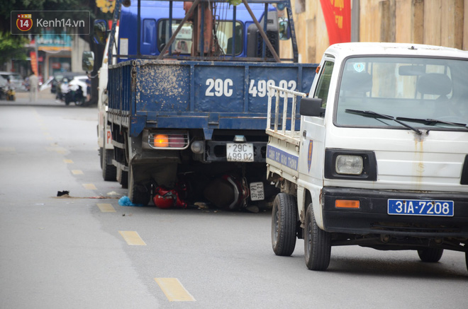 Bác sĩ trực tiếp cấp cứu nạn nhân vụ xe tải chạy lùi: 3 mẹ con đã tử vong trước khi vào viện, chúng tôi chưa từng thấy tai nạn nào thương tâm như vậy