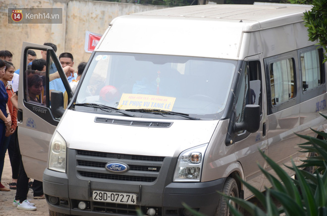 Bác sĩ trực tiếp cấp cứu nạn nhân vụ xe tải chạy lùi: 3 mẹ con đã tử vong trước khi vào viện, chúng tôi chưa từng thấy tai nạn nào thương tâm như vậy