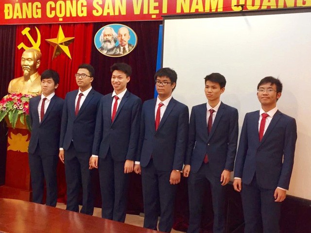 Học sinh Việt Nam lần đầu tiên đoạt Huy chương Vàng Olympic Toán Quốc tế là ai?