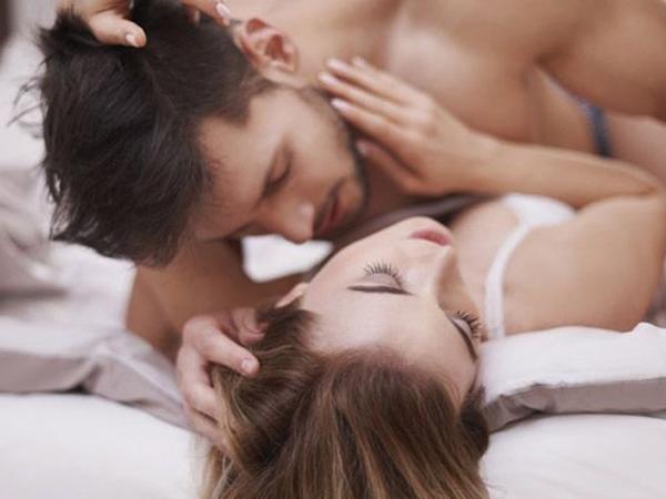 6 hành vi tình dục các cặp vợ chồng tưởng hấp dẫn nhưng vô cùng nguy hiểm 6 hành vi tình dục các cặp vợ chồng tưởng hấp dẫn nhưng vô cùng nguy hiểm