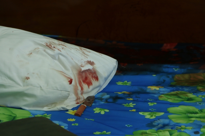 Tin mới nhất về vụ cô gái gào thét bên bạn trai bê bết máu trong khách sạn